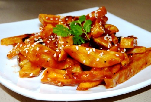 Honey chilli potato fries