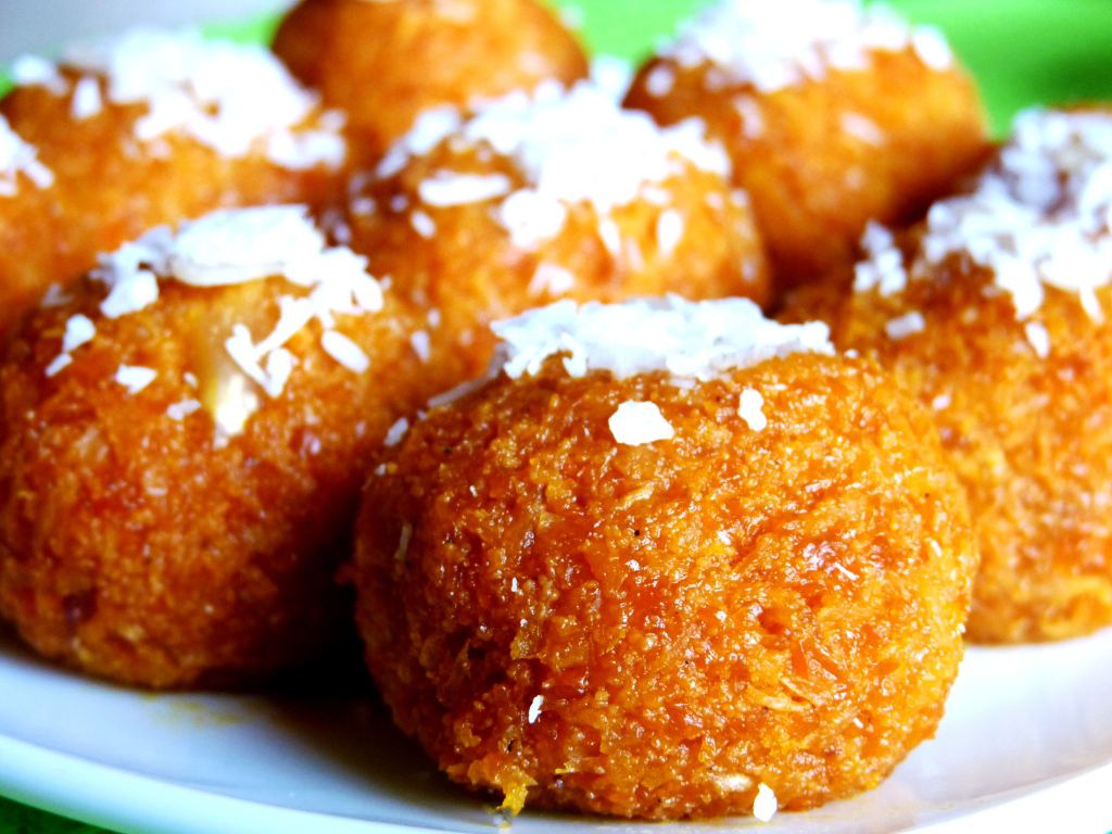 healthy carrot laddu for raksha bandhan 