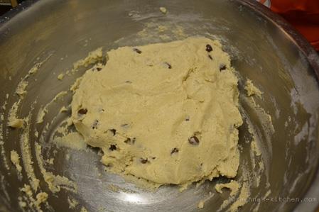 eggless chocolate chip cookies step-7